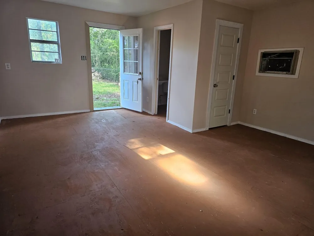 3658 Reaves Road Cleveland, TX 77328