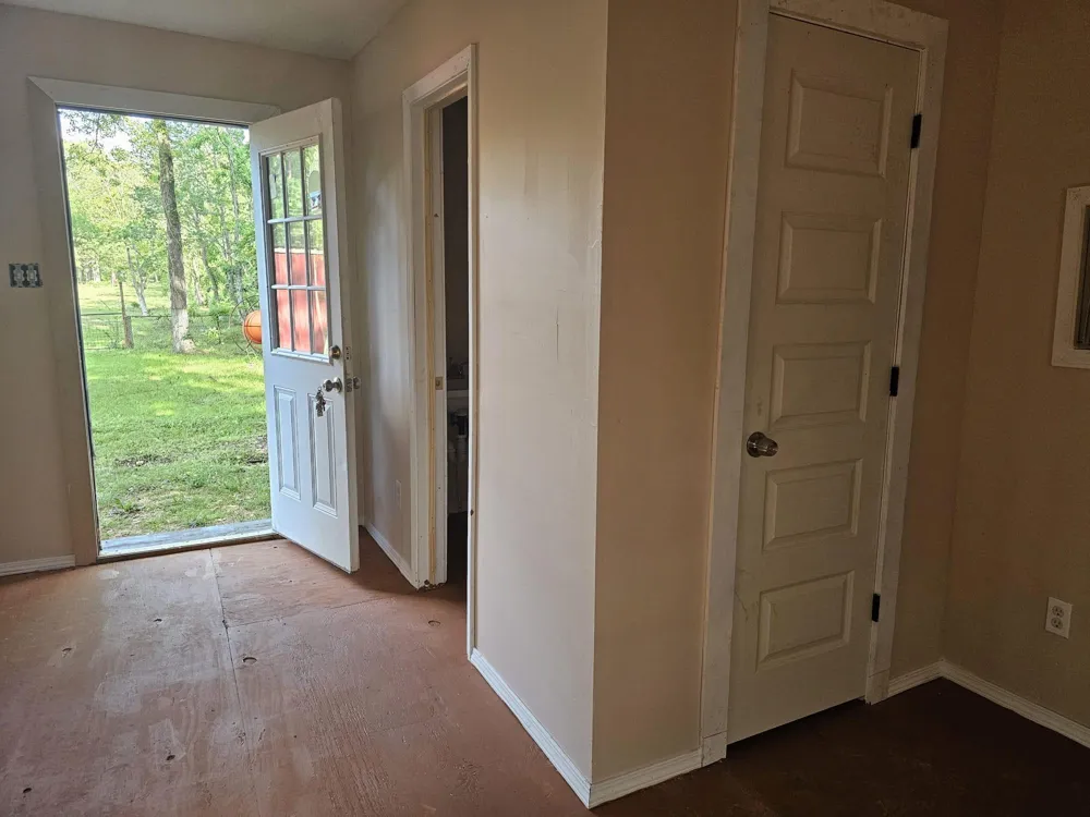 3658 Reaves Road Cleveland, TX 77328