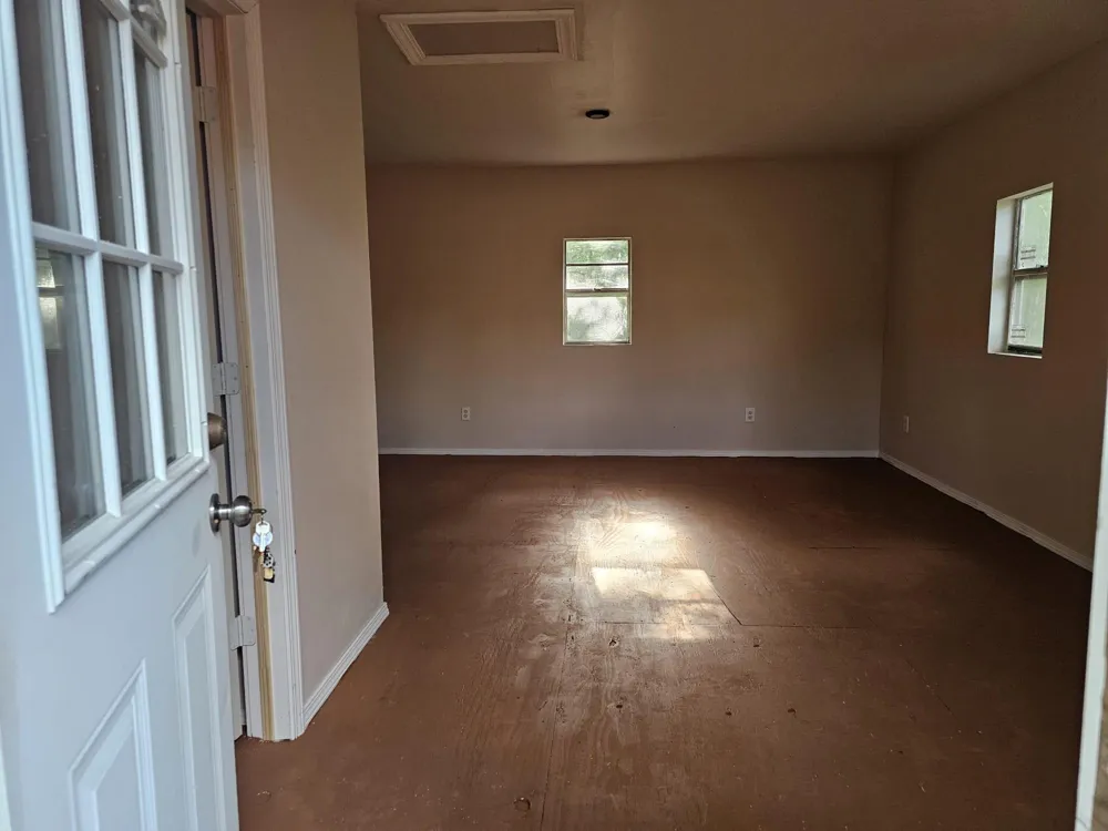 3658 Reaves Road Cleveland, TX 77328