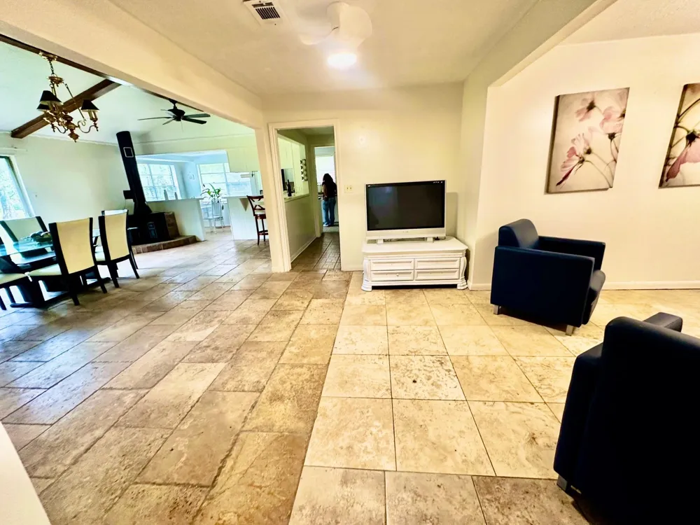 3658 Reaves Road Cleveland, TX 77328