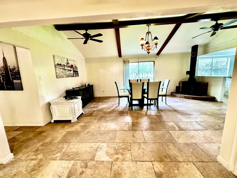 3658 Reaves Road Cleveland, TX 77328