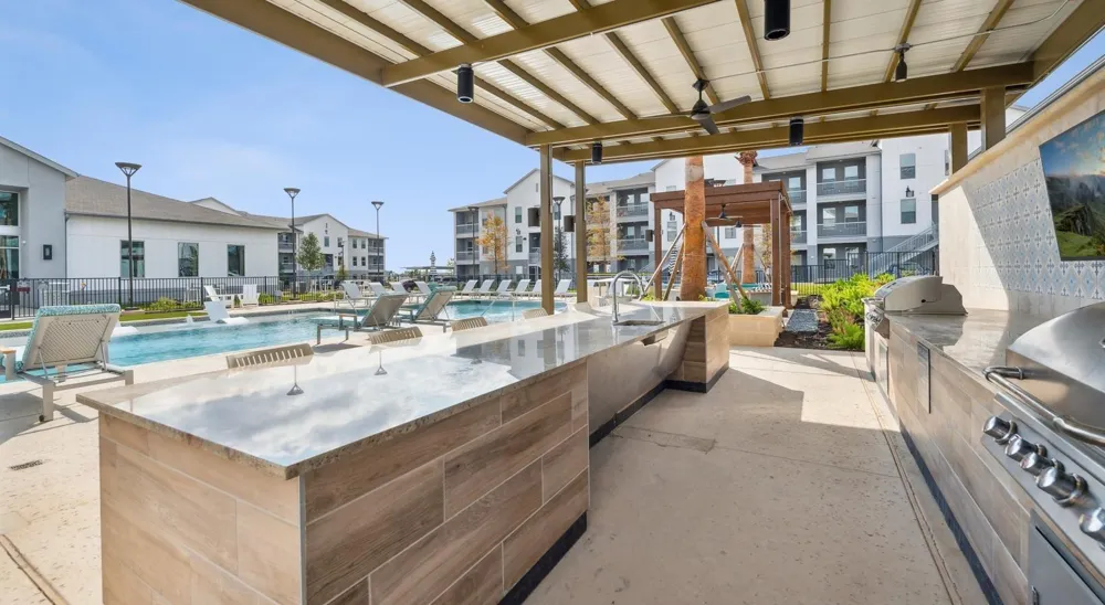 945 Blakey Lane #B2 Bastrop, TX 78602