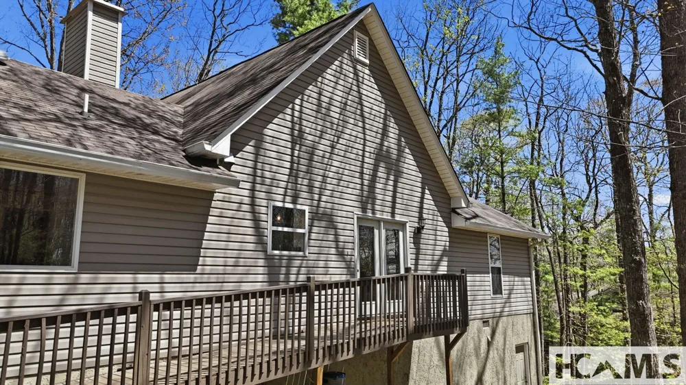 30 Birdnest Road Sapphire, NC 28774