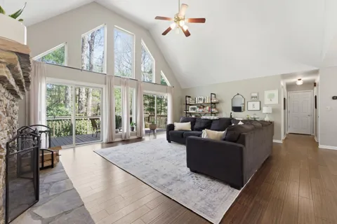 30 Birdnest Road