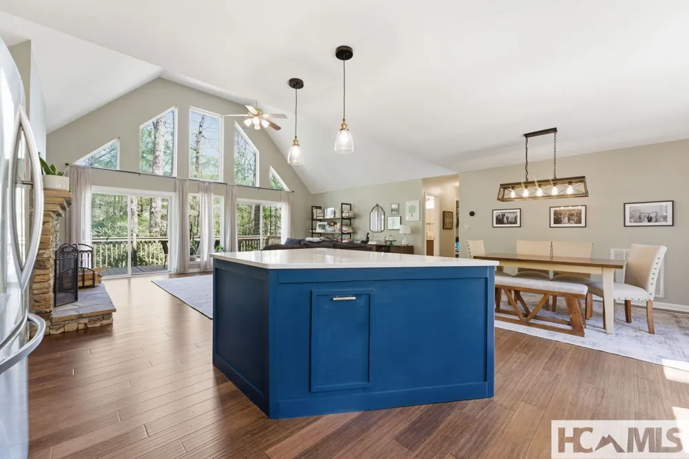 30 Birdnest Road Sapphire, NC 28774
