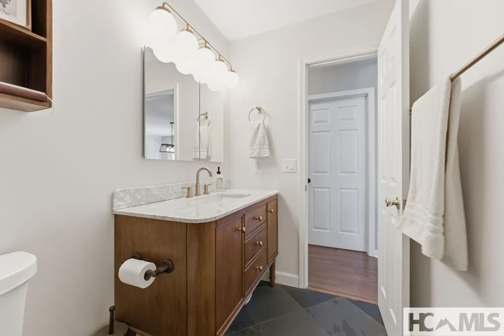 30 Birdnest Road Sapphire, NC 28774