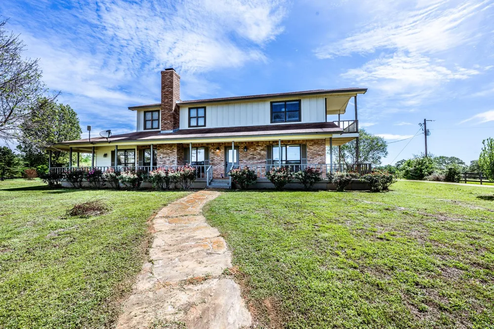 1014 Cr 1825 Crockett, TX 75835