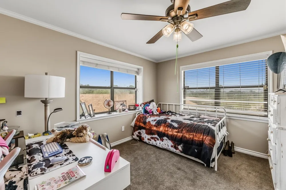 1014 Cr 1825 Crockett, TX 75835