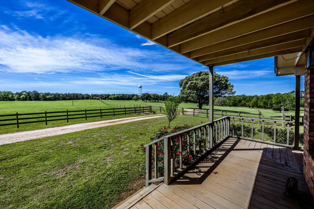 1014 Cr 1825 Crockett, TX 75835