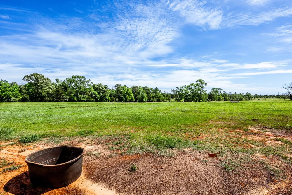 1014 Cr 1825 Crockett, TX 75835