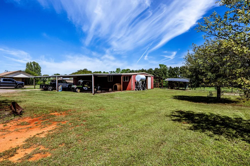 1014 Cr 1825 Crockett, TX 75835