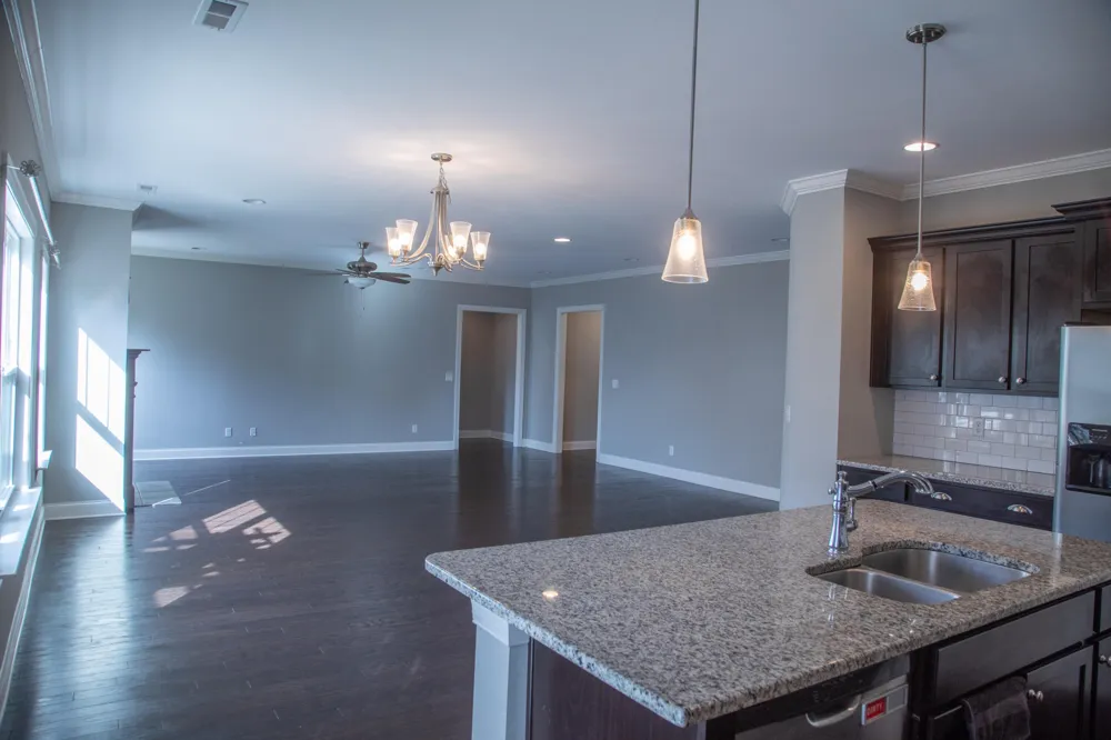 565 Lakeshore Cove Drive Fort Oglethorpe, GA 30742