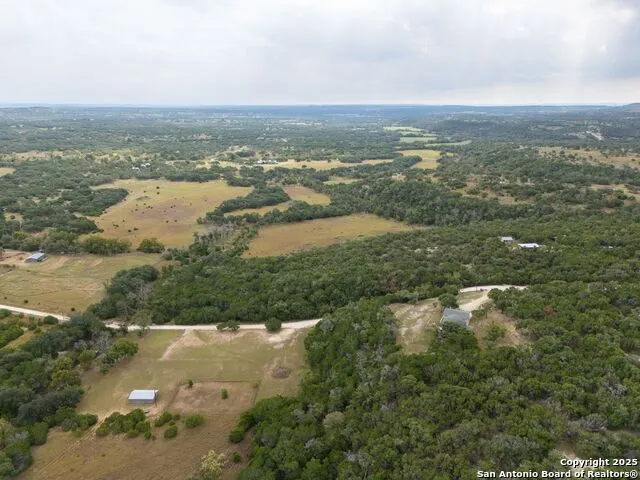 448 Red Rock Road Blanco, TX 78606