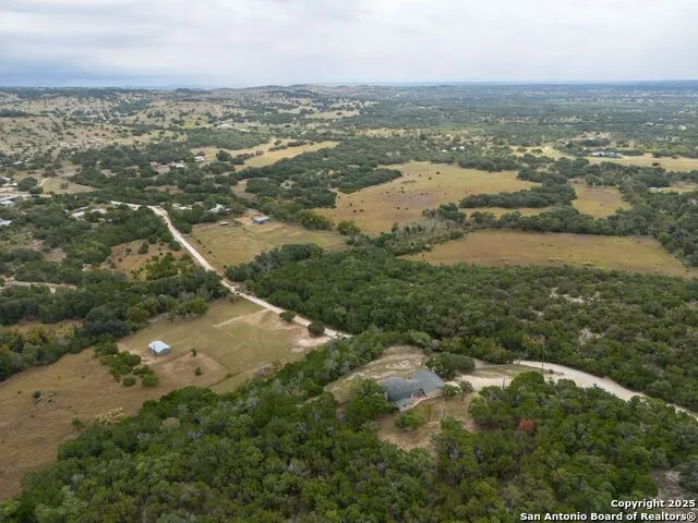 448 Red Rock Road Blanco, TX 78606