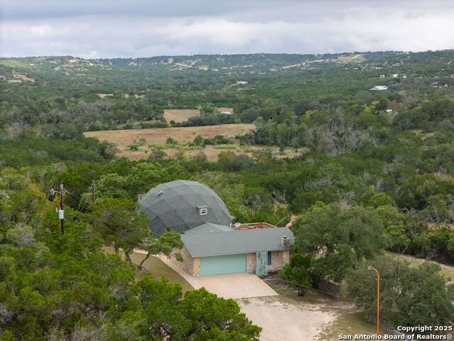 448 Red Rock Road Blanco, TX 78606