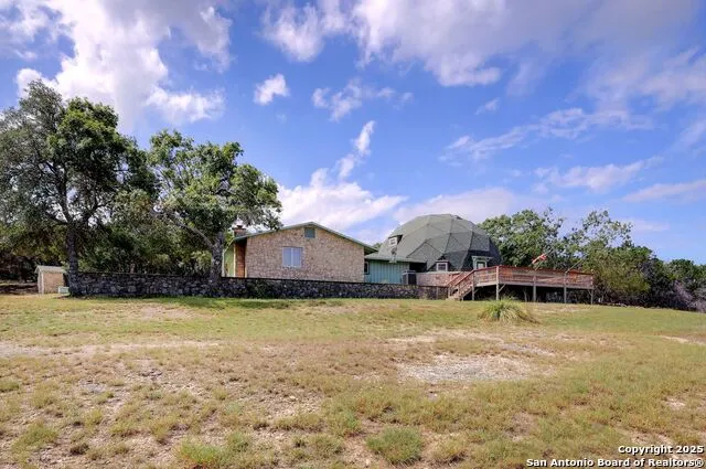 448 Red Rock Road Blanco, TX 78606