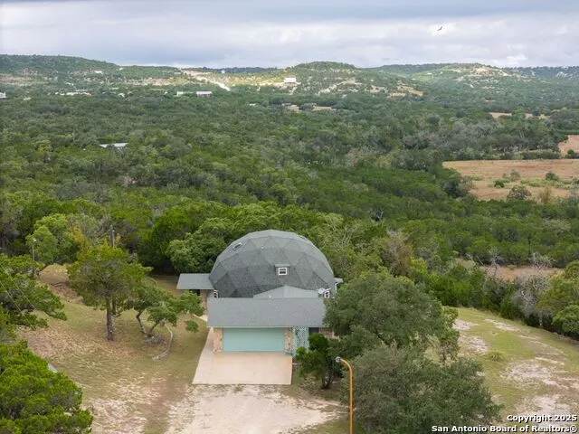 448 Red Rock Road Blanco, TX 78606