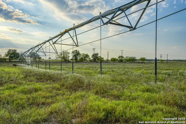 2605 SCHUETTIG RD Poteet, TX 78065