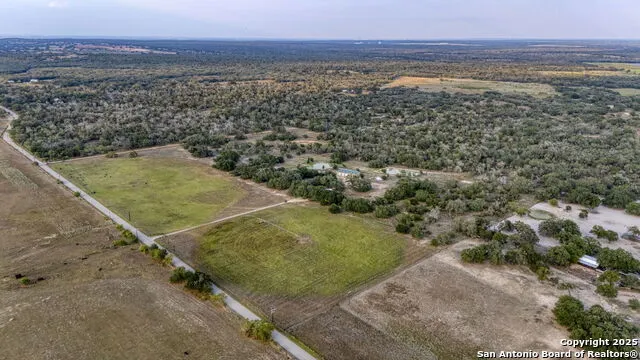 2605 SCHUETTIG RD Poteet, TX 78065