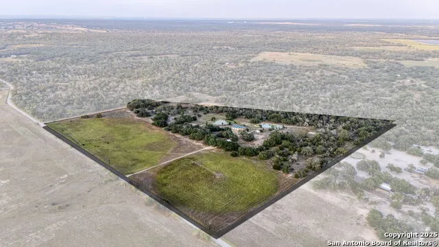 2605 SCHUETTIG RD Poteet, TX 78065