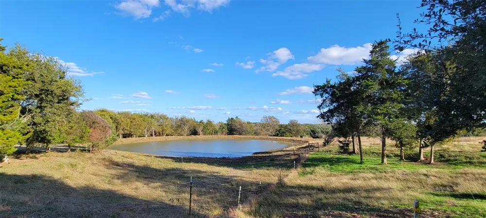 1045 Mcelroy Lane New Ulm, TX 78950