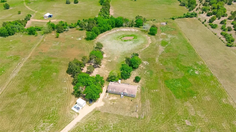 1045 Mcelroy Lane New Ulm, TX 78950
