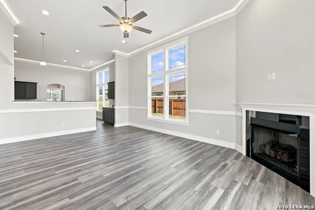 130 Merion Ln La Vernia, TX 78121