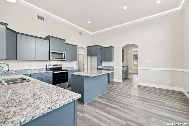 130 Merion Ln La Vernia, TX 78121