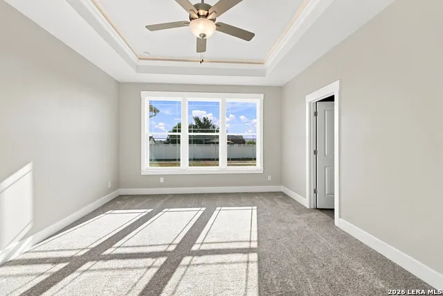 130 Merion Ln La Vernia, TX 78121