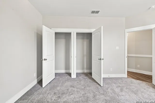 130 Merion Ln La Vernia, TX 78121