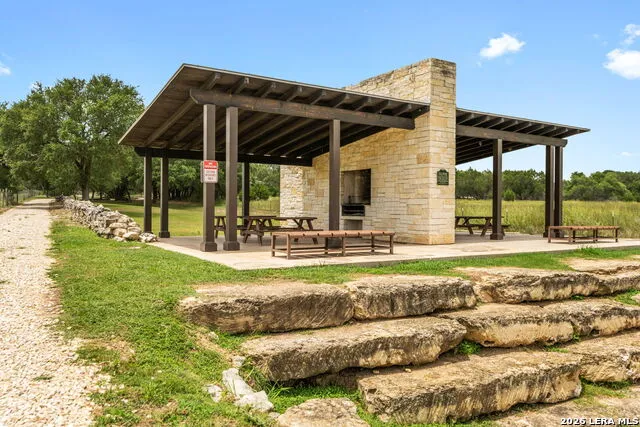 1465 Ironwood Rd Fischer, TX 78623