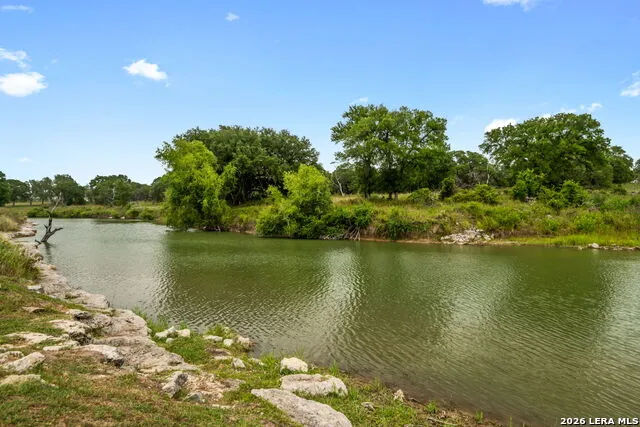 1465 Ironwood Rd Fischer, TX 78623