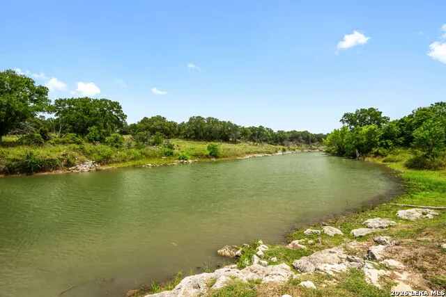 1465 Ironwood Rd Fischer, TX 78623