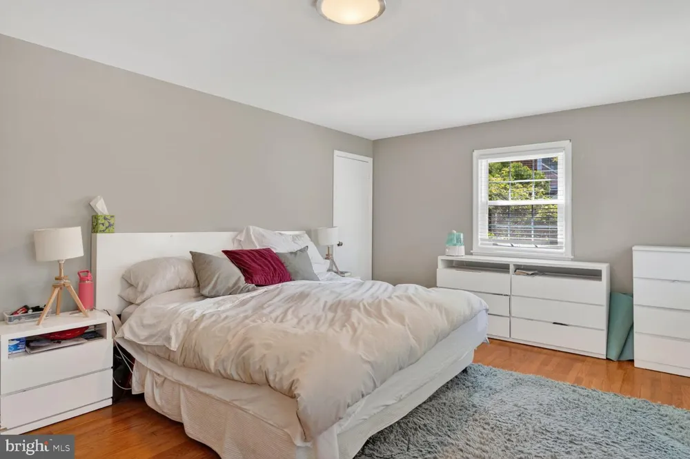 7215 ROLLINGWOOD DRIVE Chevy Chase, MD 20815
