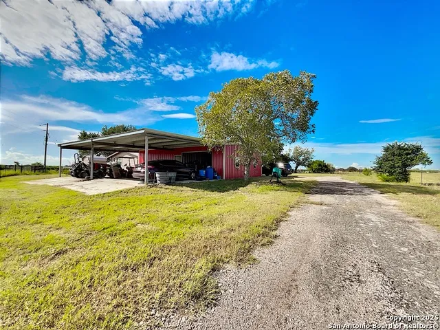 3389 fm 888 Beeville, TX 78102