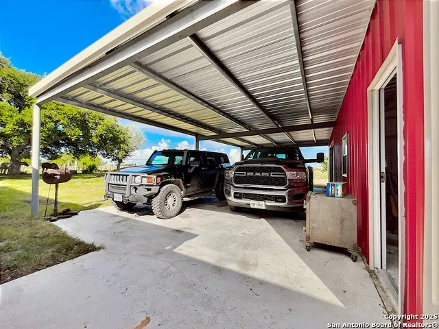 3389 fm 888 Beeville, TX 78102