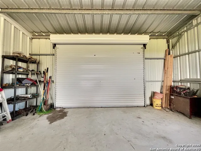 3389 fm 888 Beeville, TX 78102
