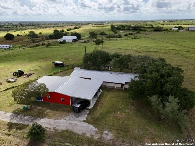 3389 fm 888 Beeville, TX 78102