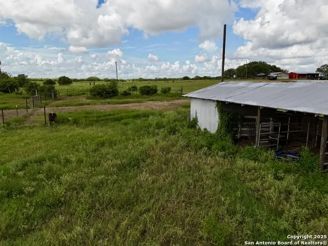 3389 fm 888 Beeville, TX 78102