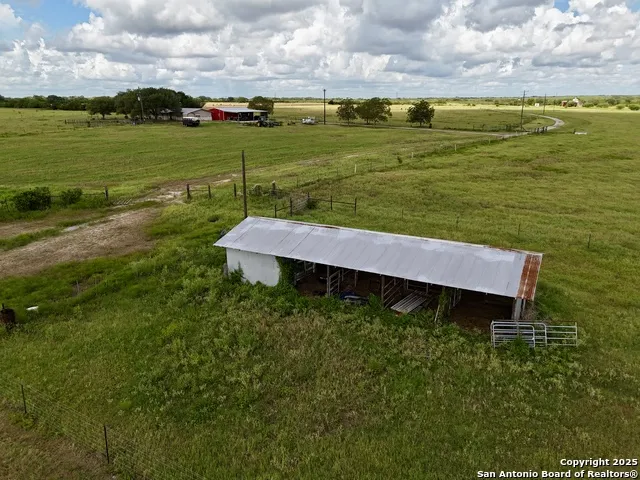 3389 fm 888 Beeville, TX 78102