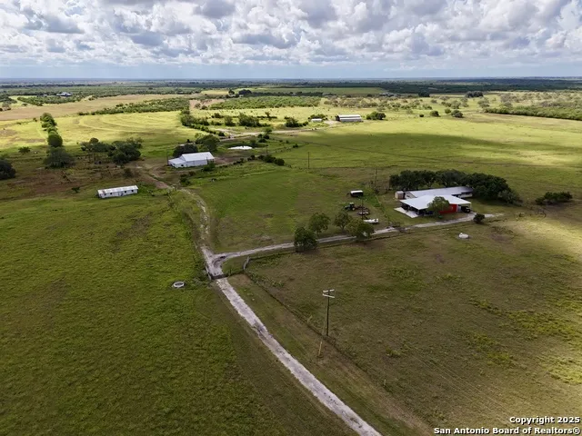3389 fm 888 Beeville, TX 78102