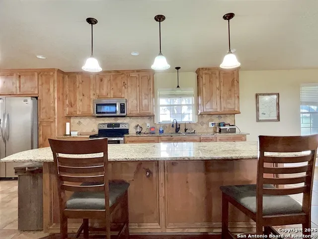 3389 fm 888 Beeville, TX 78102