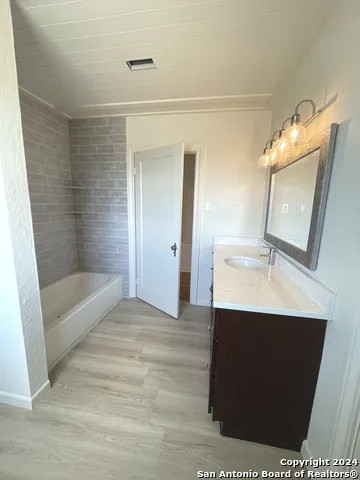 6220 FM 2676 Hondo, TX 78861