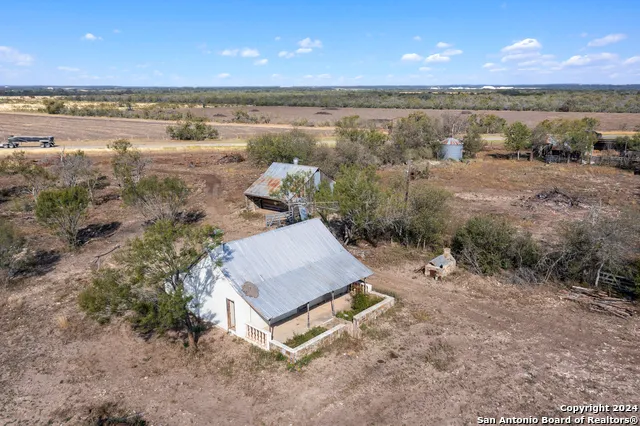 6220 FM 2676 Hondo, TX 78861