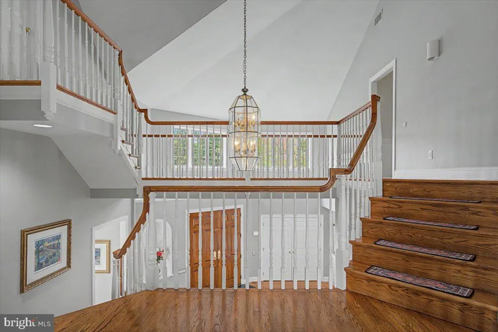 9 SUMMIT LANE Wilmington, DE 19807