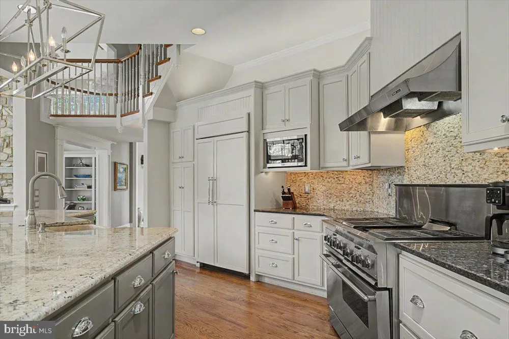 9 SUMMIT LANE Wilmington, DE 19807
