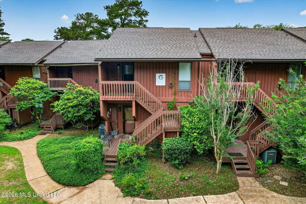 238 Lakeside Villa Diamondhead, MS 39525