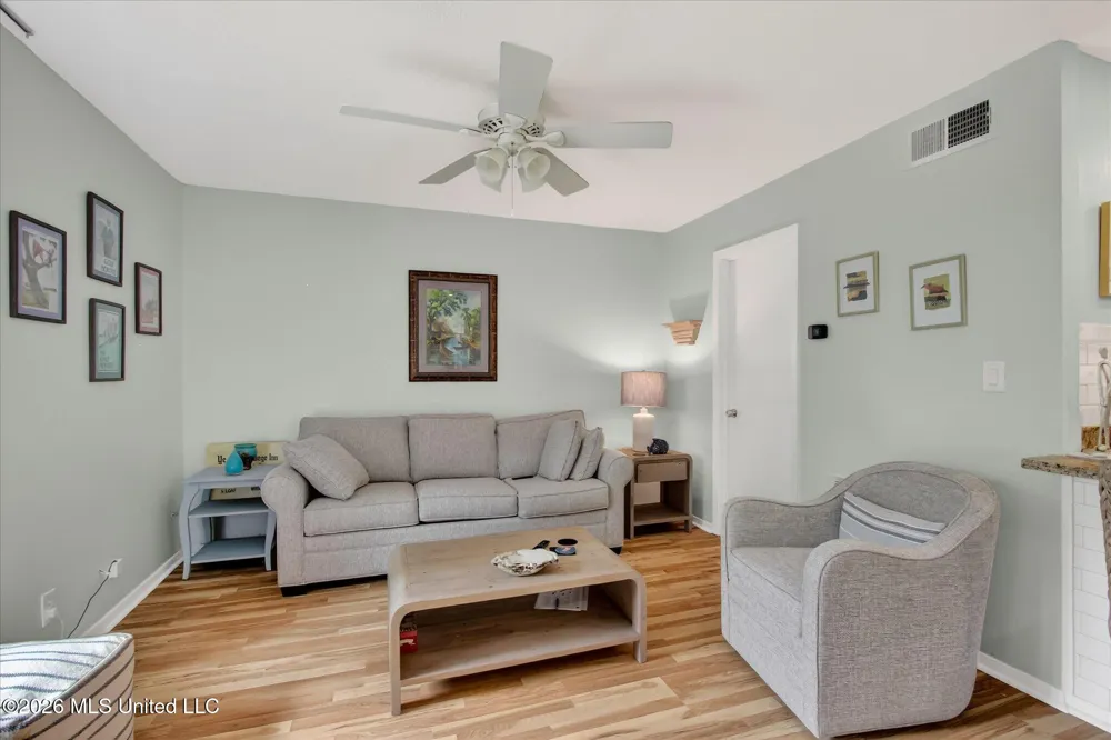 238 Lakeside Villa Diamondhead, MS 39525