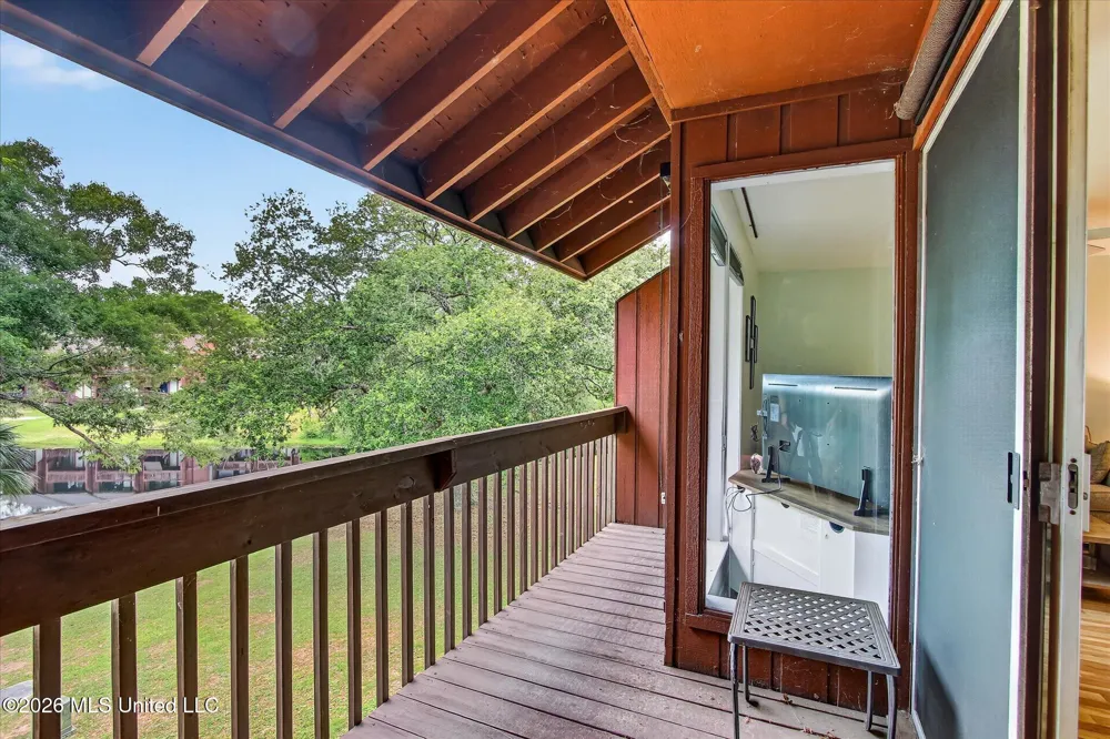 238 Lakeside Villa Diamondhead, MS 39525