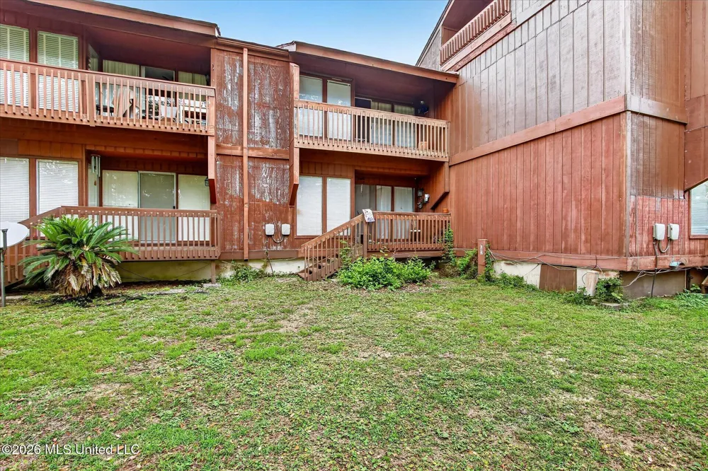 238 Lakeside Villa Diamondhead, MS 39525